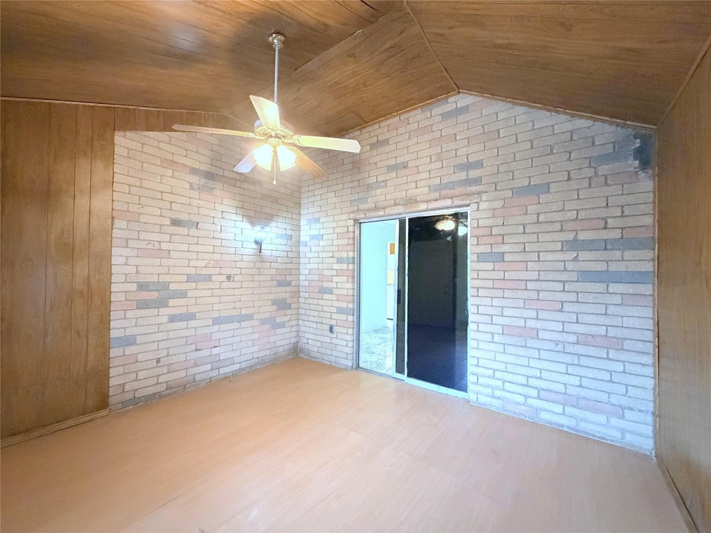 6711 Prairie Village Drive - Photo 18