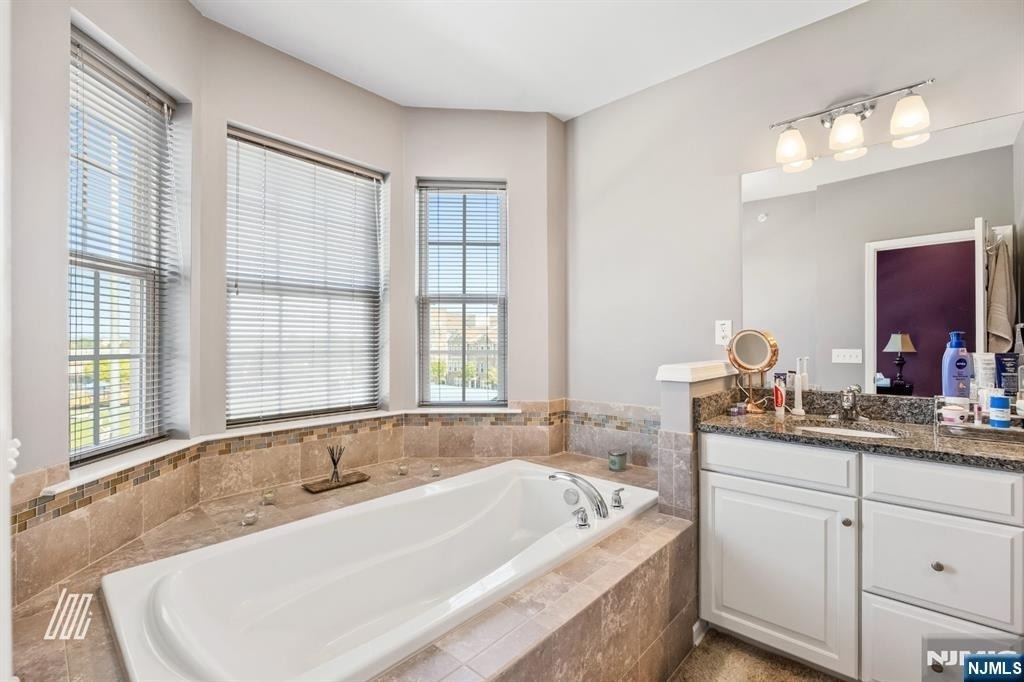 107 Wesmont - Photo 17