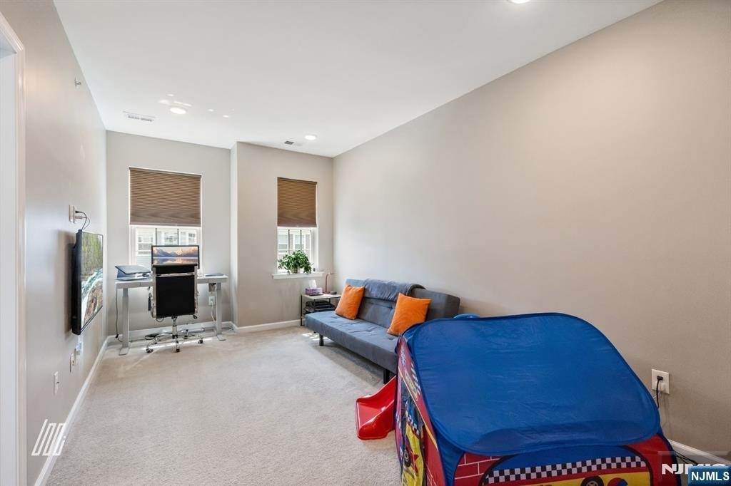 107 Wesmont - Photo 21