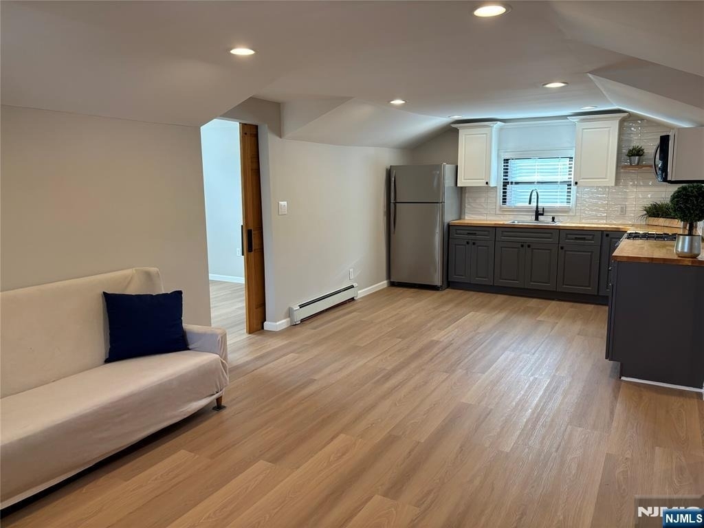45 Fairmount - Photo 2