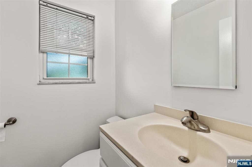 87 Poplar - Photo 10