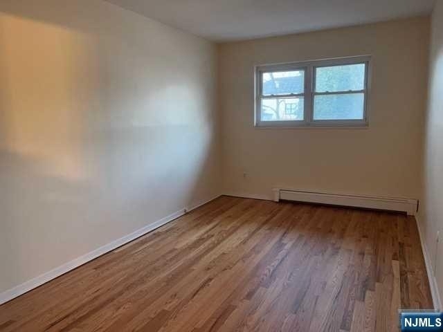 275 River - Photo 8