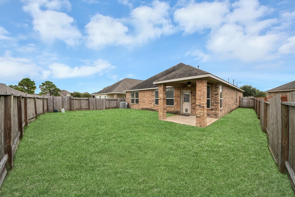 3058 Winterberry Lane - Photo 1