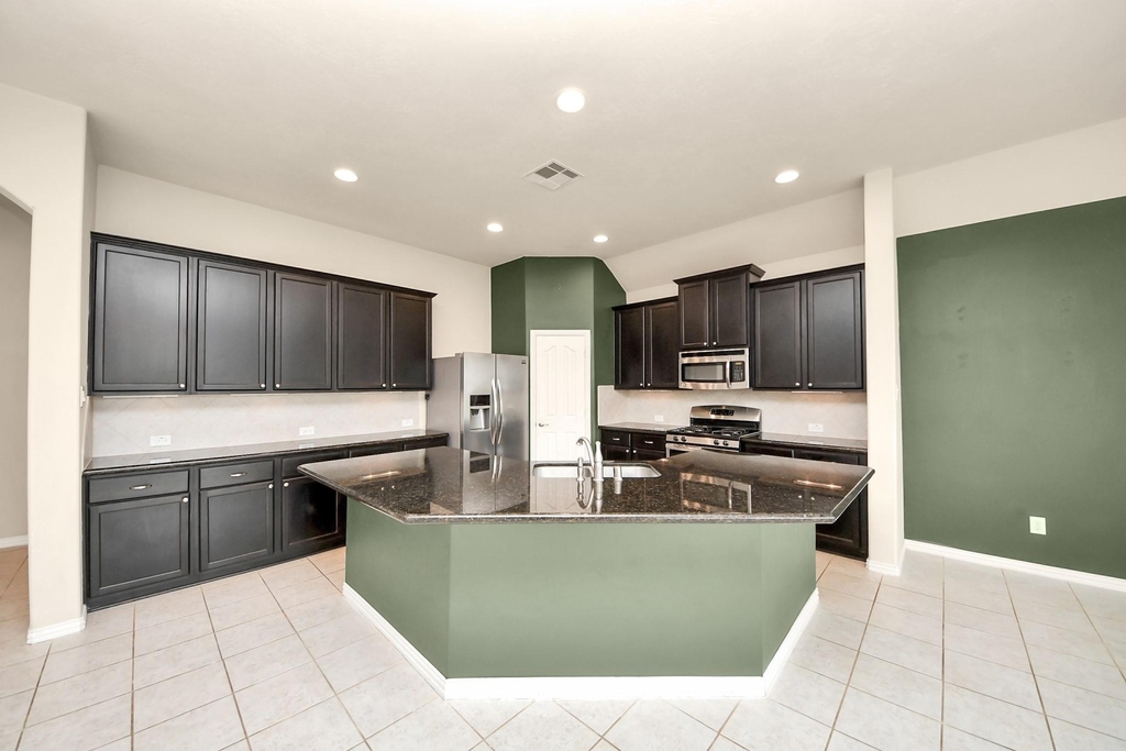 3058 Winterberry Lane - Photo 6