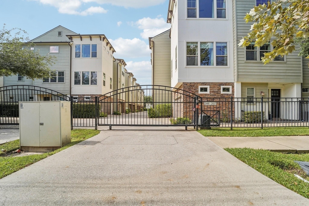 2421 Beall Street - Photo 31