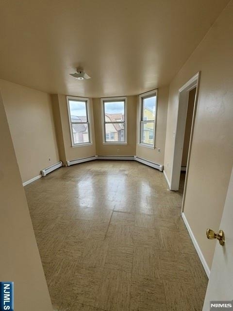 307 Chestnut - Photo 1