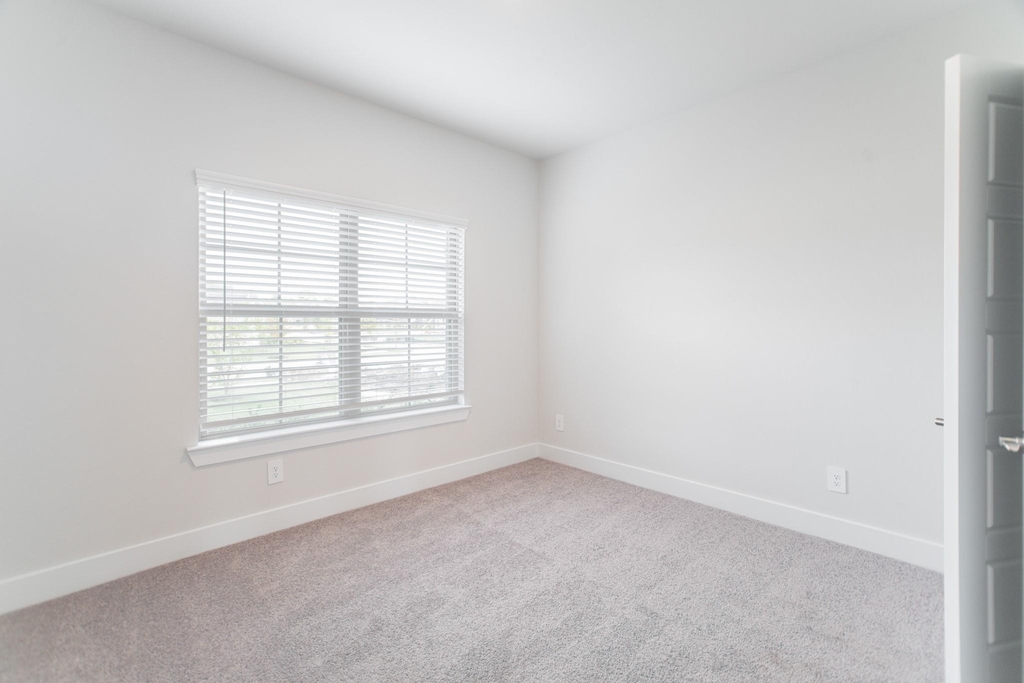 10313 South Goshawk Trail - Photo 25