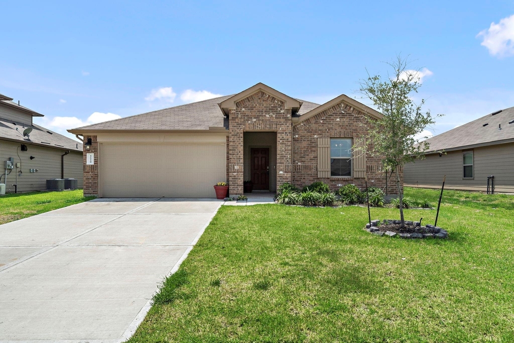1610 Chase Anchor Court - Photo 0