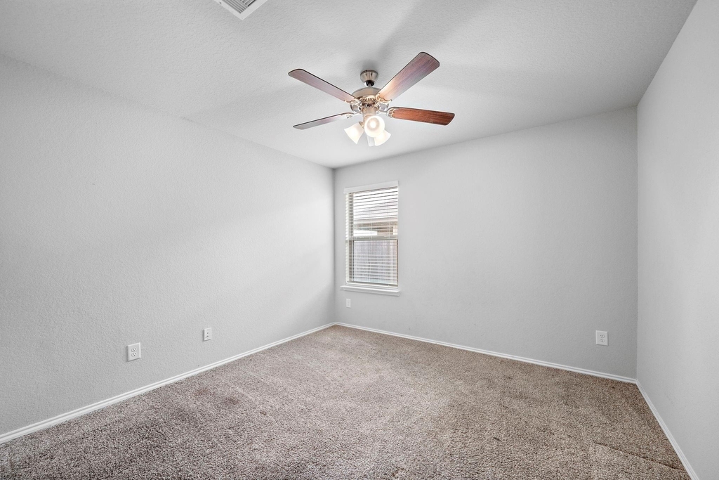 1610 Chase Anchor Court - Photo 21