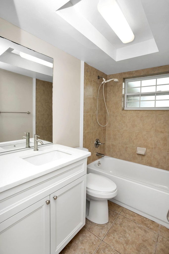 557 Buckingham Avenue - Photo 19