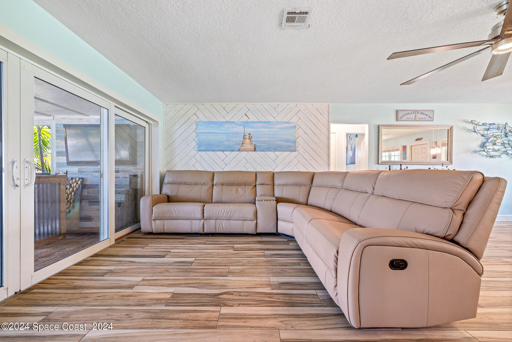403 N Neptune Drive - Photo 8