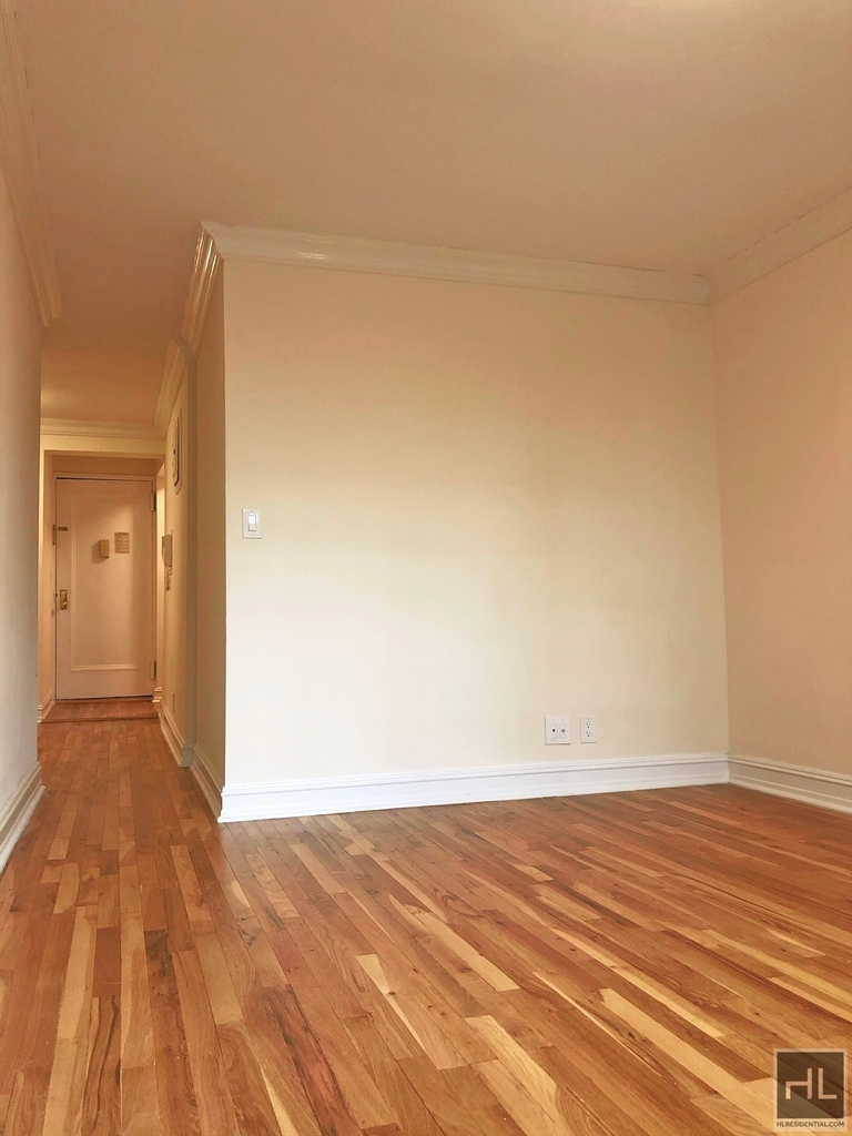 West 68th Street - Photo 3