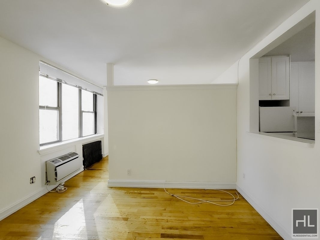 East 36th Street - Photo 1