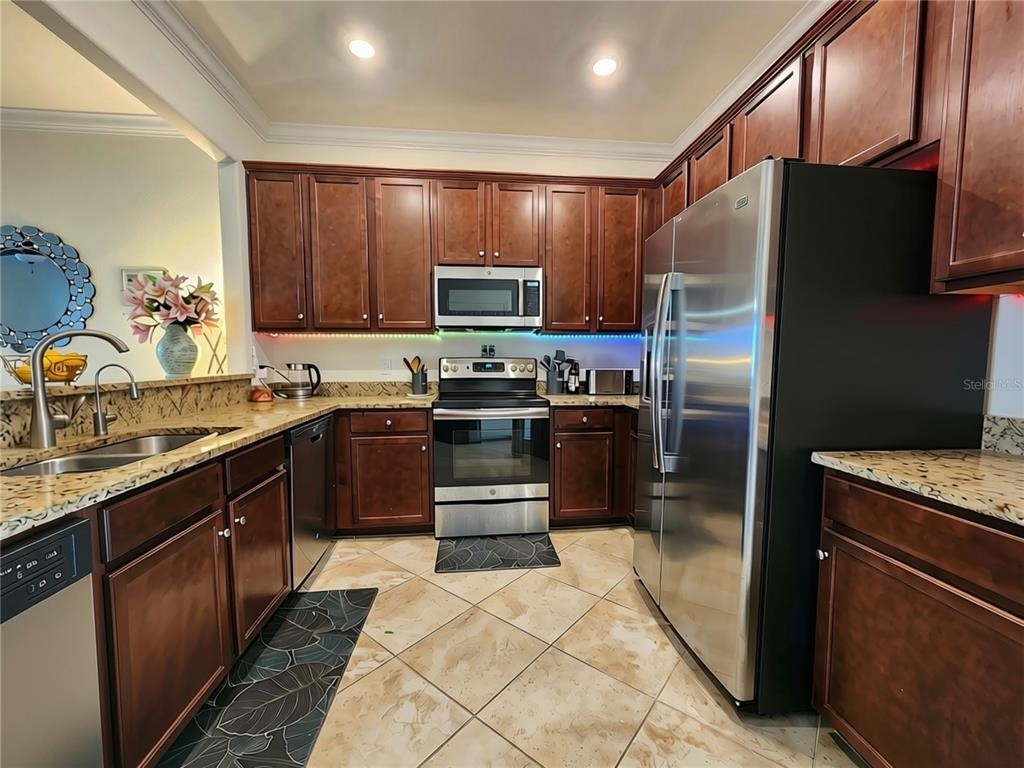 20252 Lagente Circle - Photo 1