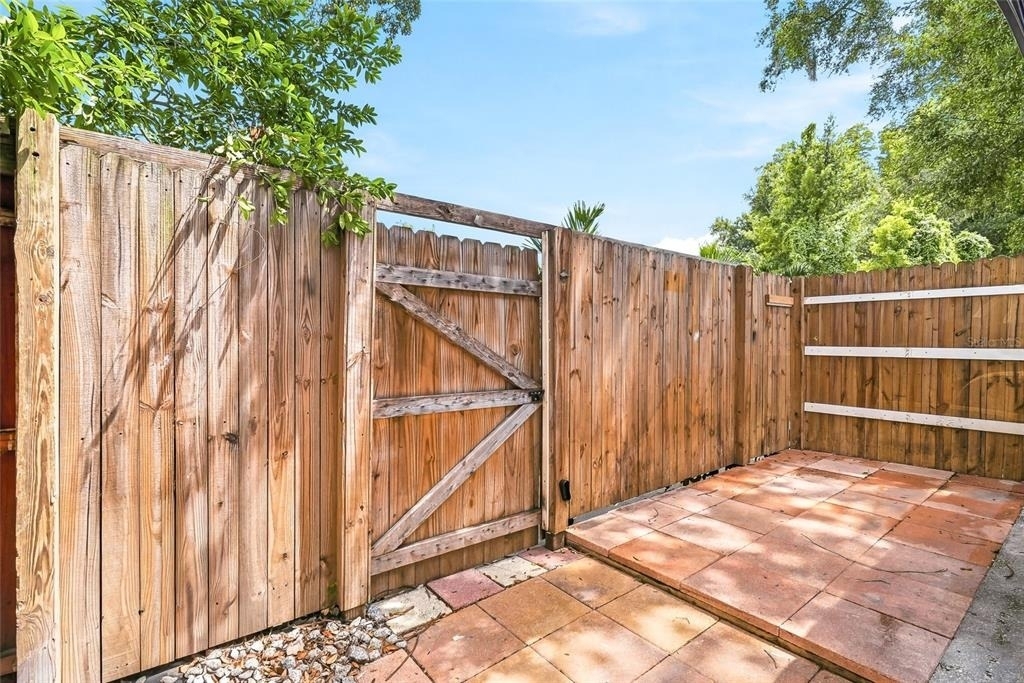 11729 Wesson Circle E - Photo 24