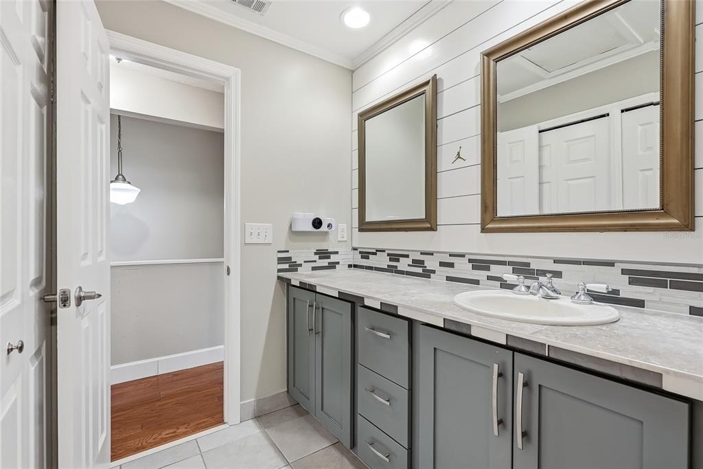 11729 Wesson Circle E - Photo 20