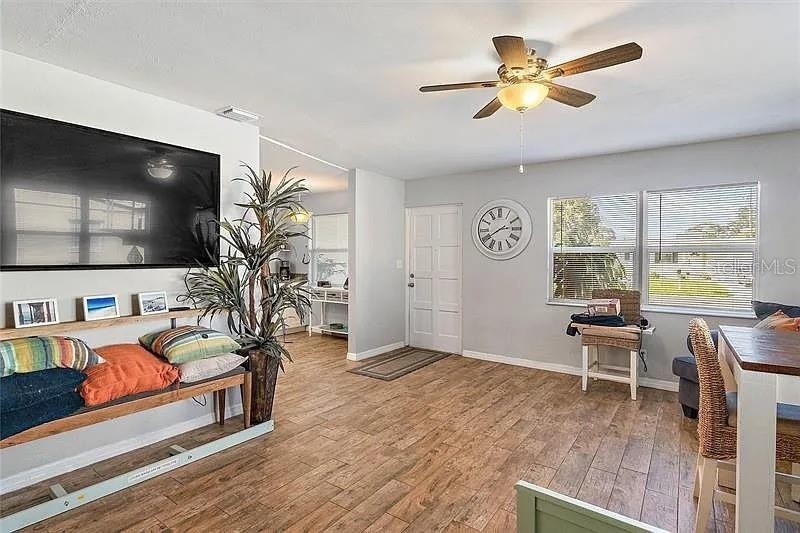 10426 Valencia Road - Photo 8