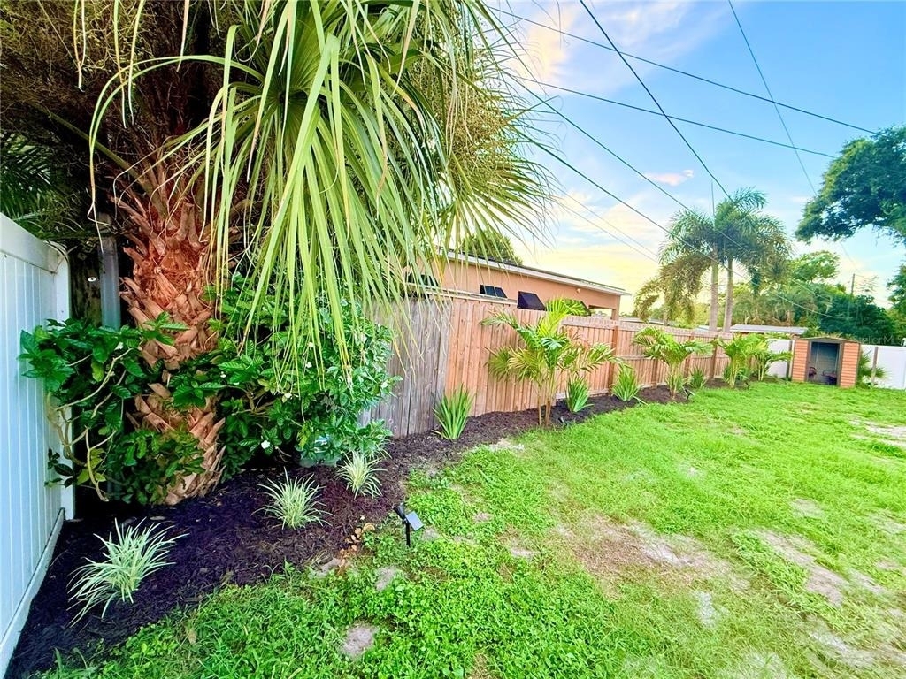 1500 77th Street N - Photo 15