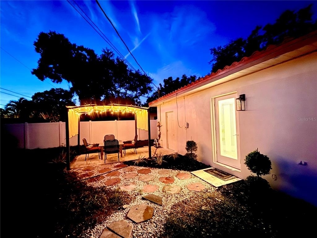 1500 77th Street N - Photo 18