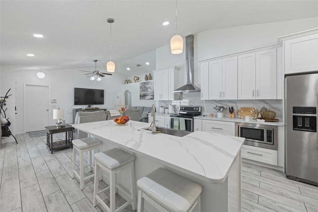 1012 Brenton Leaf Drive - Photo 10