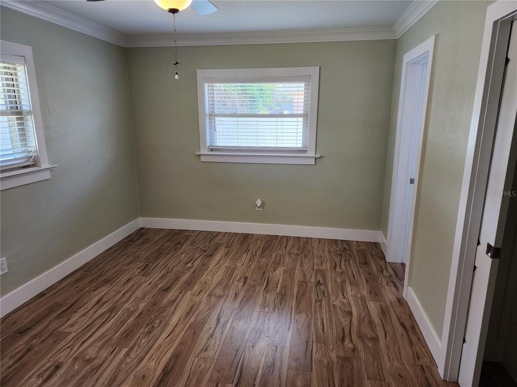 2347 Eastwood Drive - Photo 4