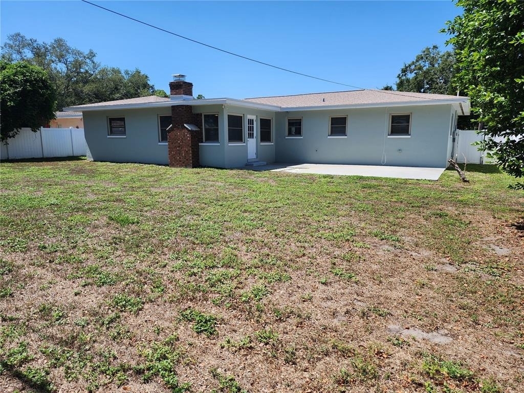 2347 Eastwood Drive - Photo 14