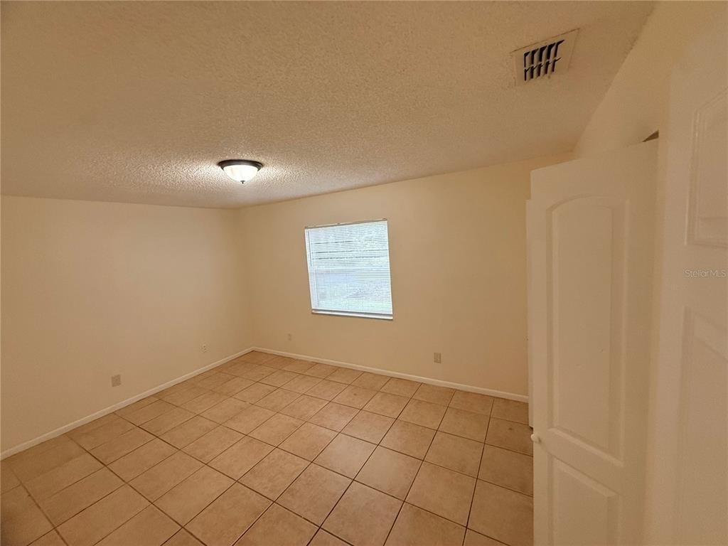 9406 N Hartts Drive - Photo 16