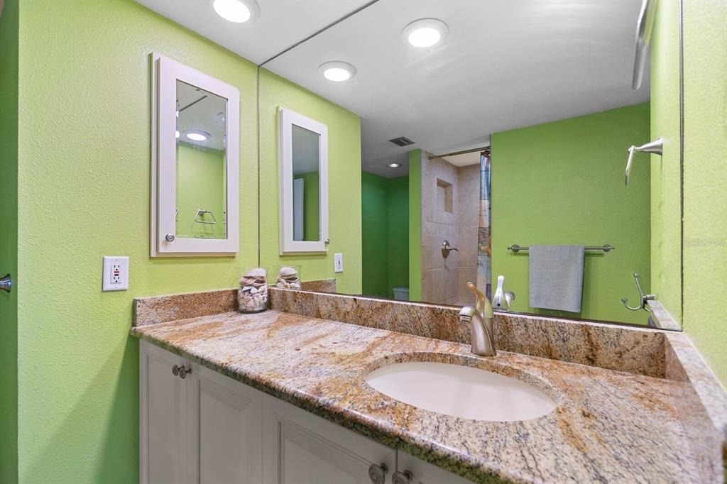 1400 Gulf Blvd - Photo 2