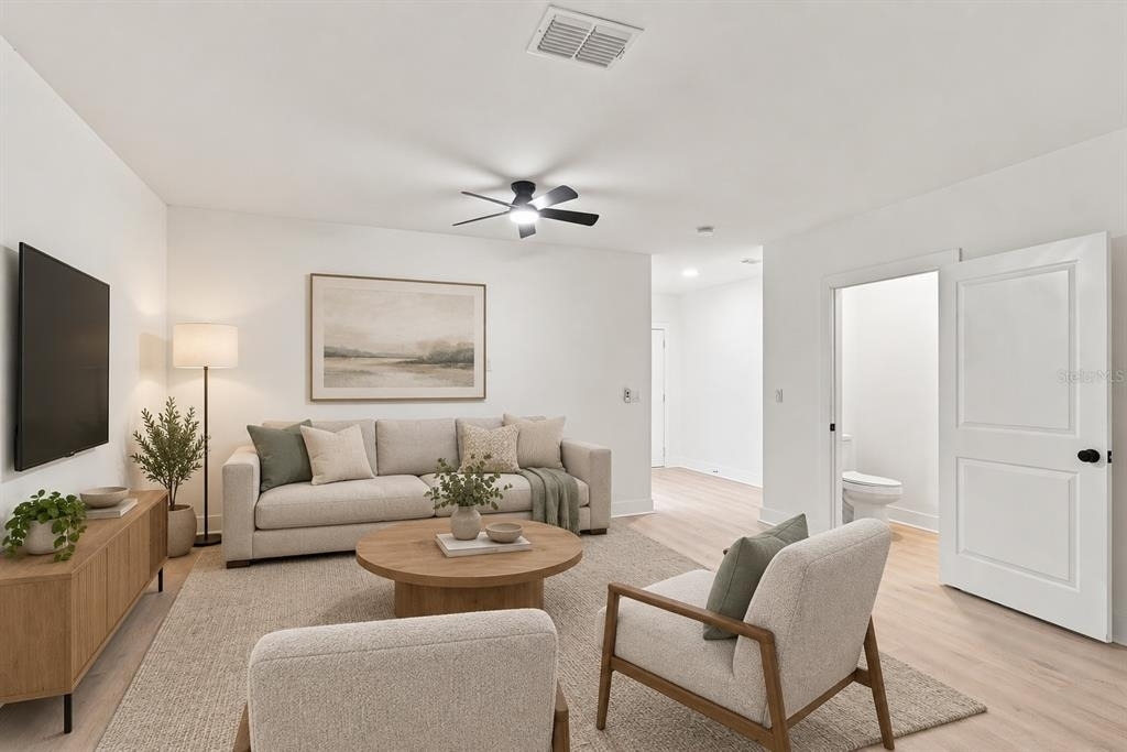 1070 E Church Street - Photo 5