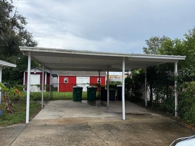 1009 E North Street - Photo 16
