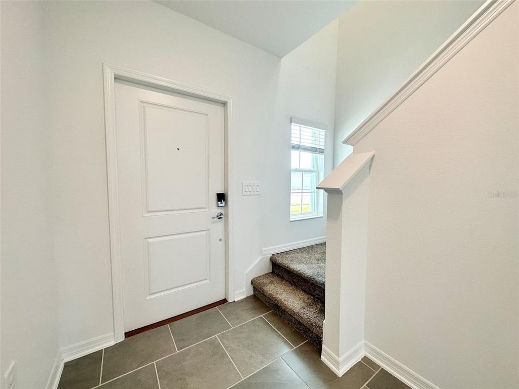 676 Grove Street - Photo 2