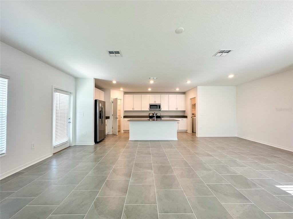 676 Grove Street - Photo 5