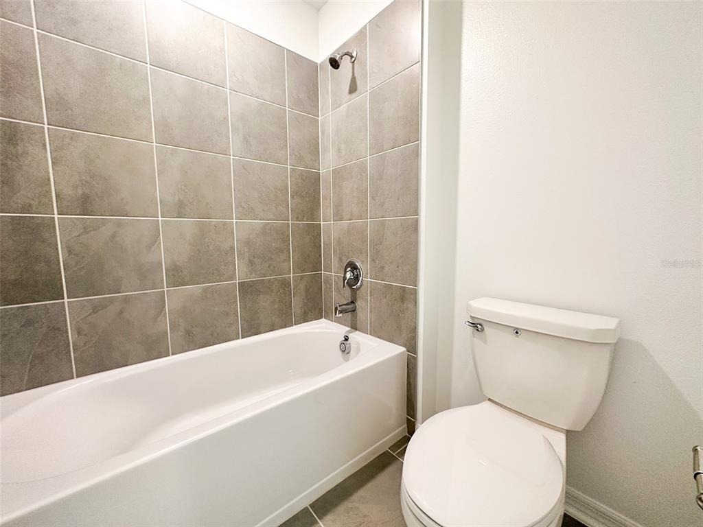 676 Grove Street - Photo 20