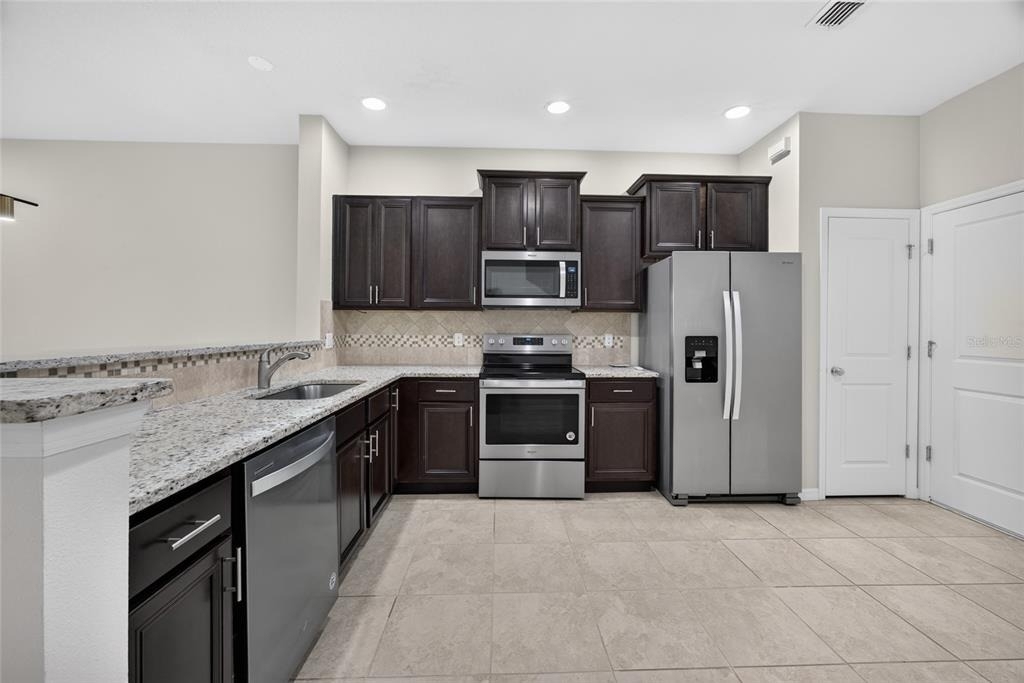 3004 Alessa Loop - Photo 10