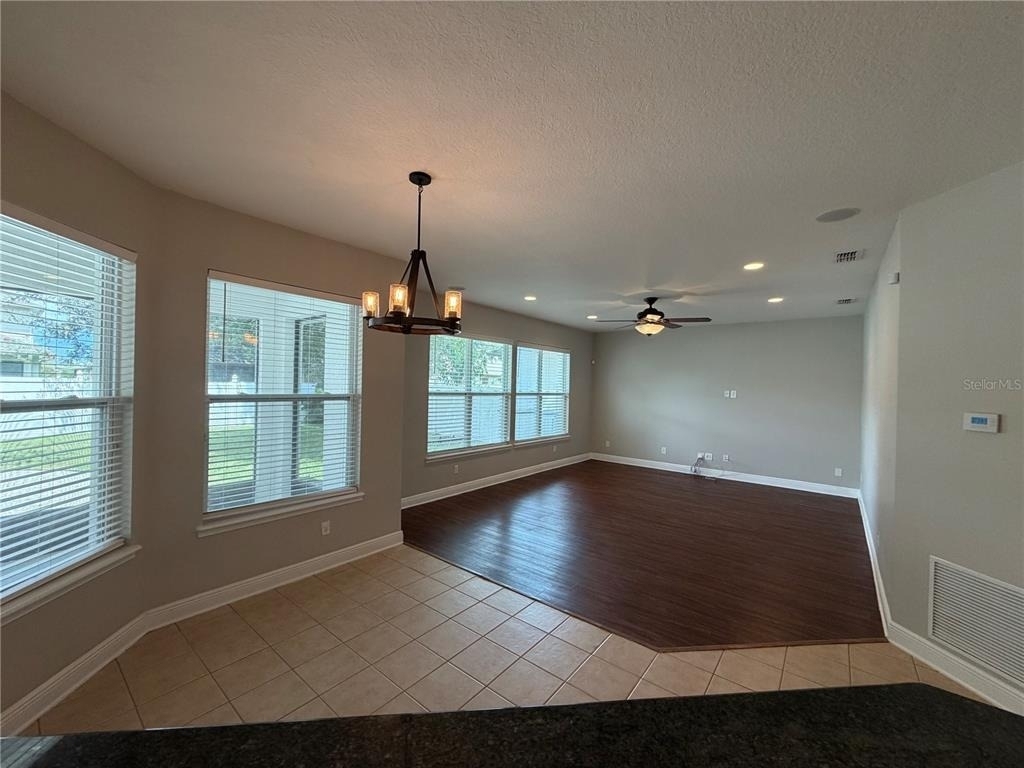 13633 Riggs Way - Photo 6