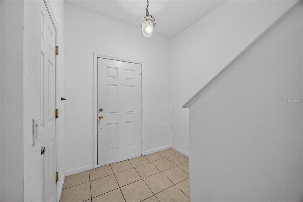 16073 Old Ash Loop - Photo 2