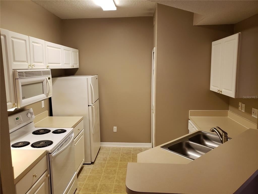 5500 Metrowest Boulevard - Photo 12