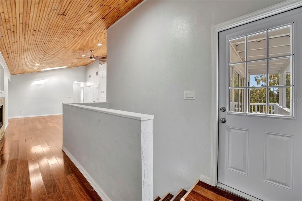 631 Harbor Avenue - Photo 4