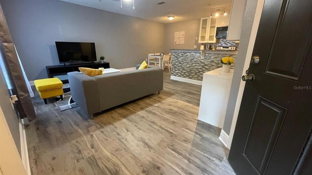 629 Dory Lane - Photo 8