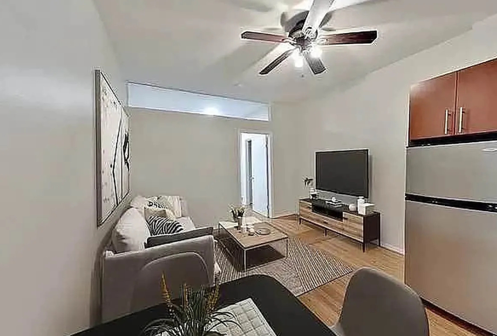 104 Suffolk Street - Photo 2