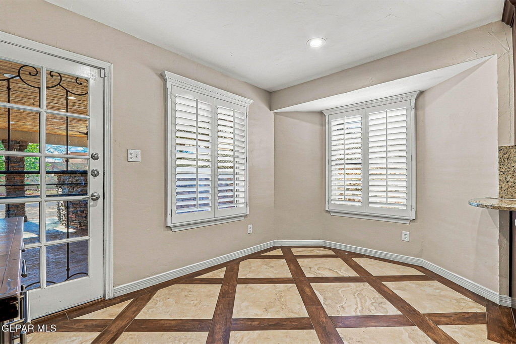 3157 Royal Jewel Street - Photo 12