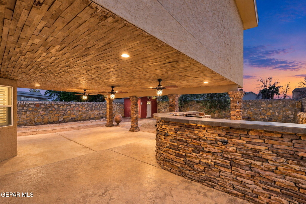 3157 Royal Jewel Street - Photo 29