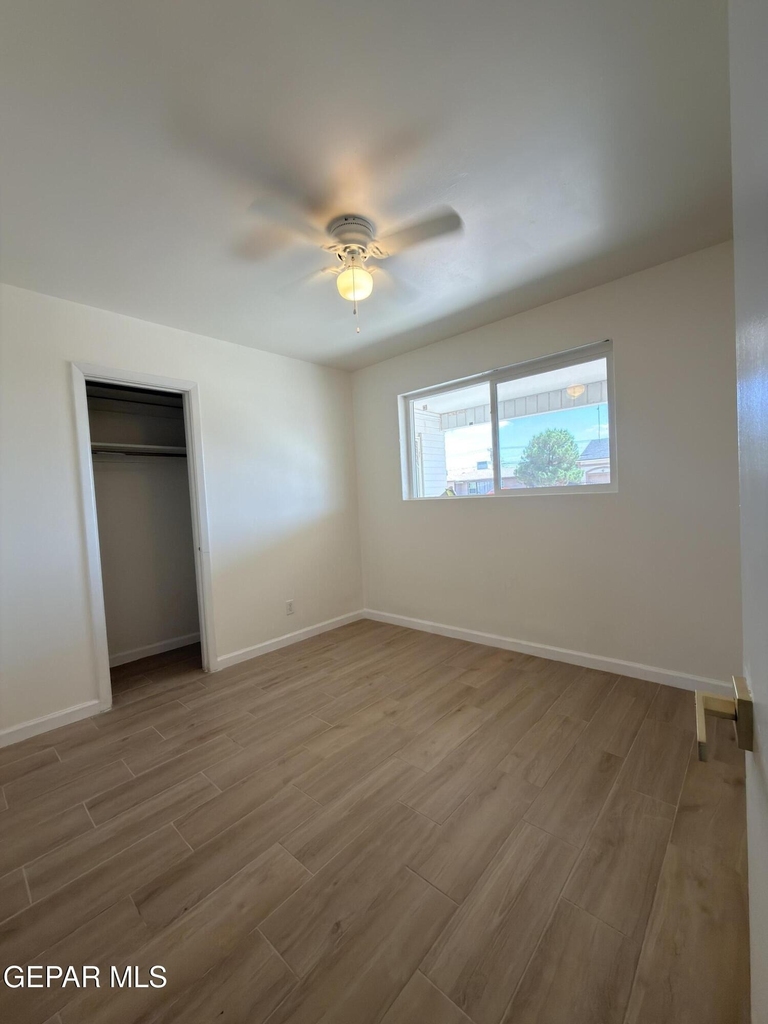 7605 Parkland Drive - Photo 13
