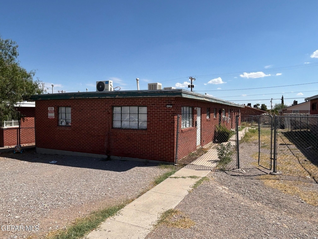 3906 Harrison Avenue - Photo 0