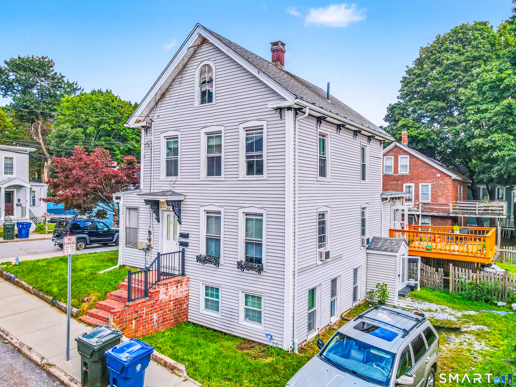 185 Walnut Street - Photo 2
