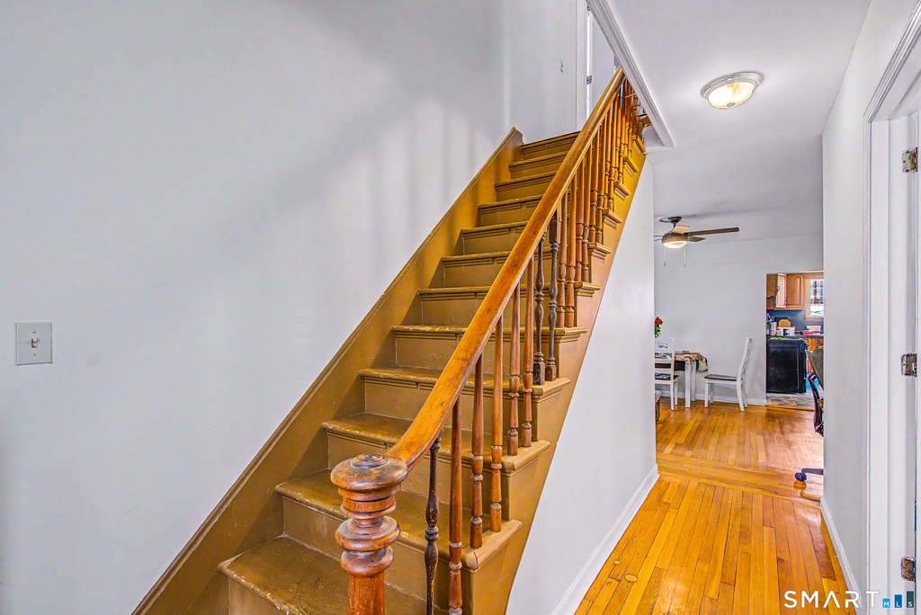 185 Walnut Street - Photo 4