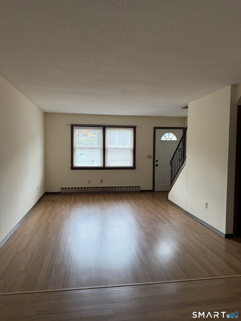90 Burton Street - Photo 1
