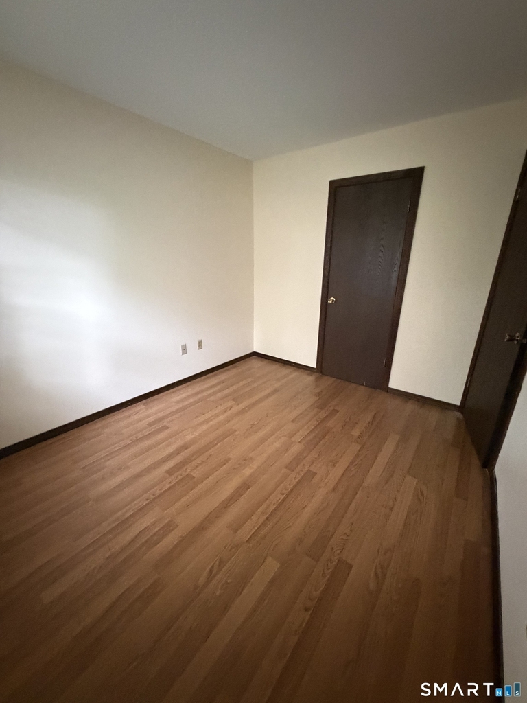 90 Burton Street - Photo 9