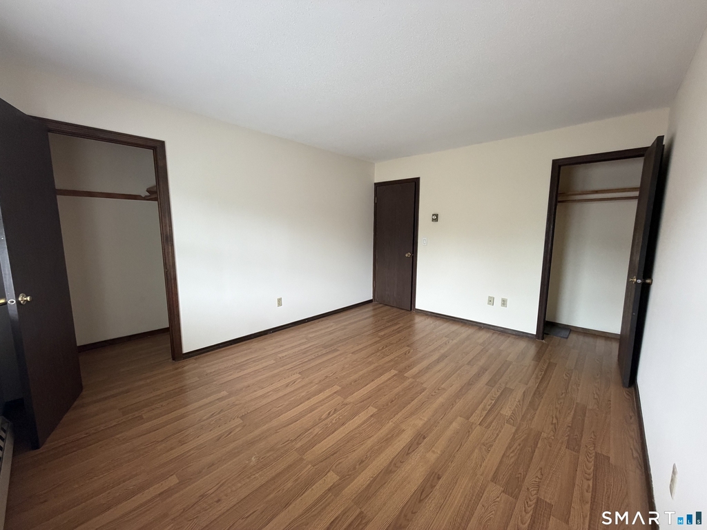 90 Burton Street - Photo 8