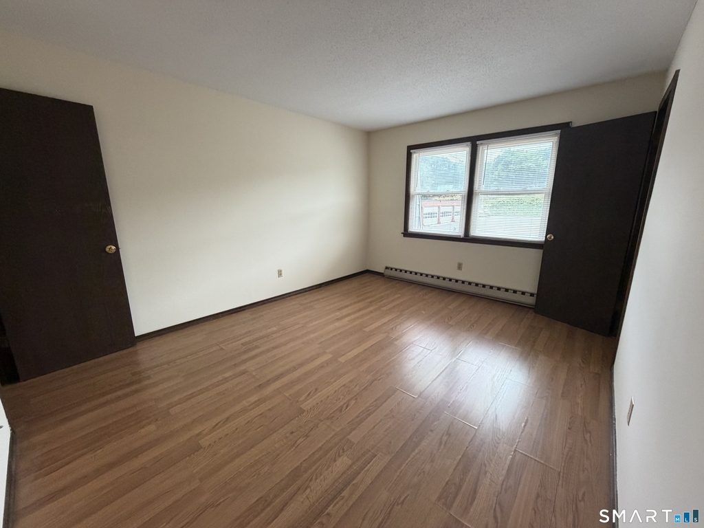 90 Burton Street - Photo 7
